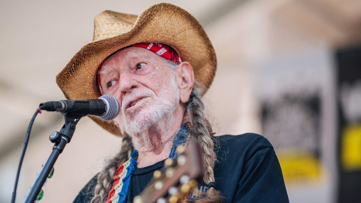 Country Legend Willie Nelson Turns 89 Today Newsradio WTAM 1100