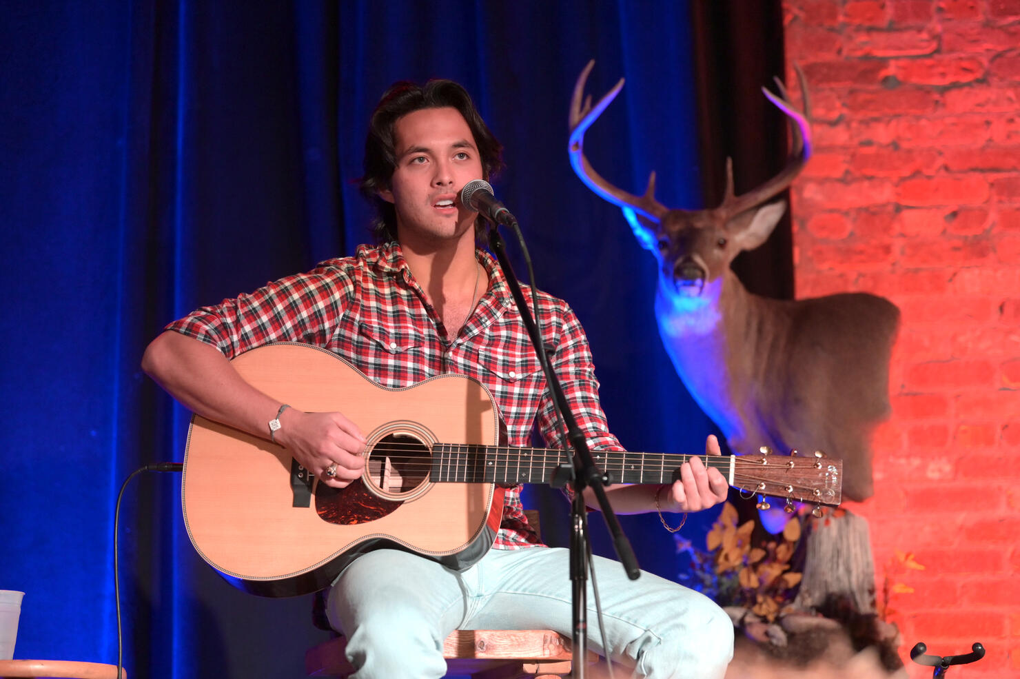 Country Outdoors Writers Round Featuring Jacob Davis, Lindsay Ell, Jordan Davis & Laine Hardy