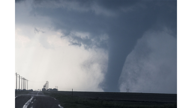 Watch: Tornado Rips Through Kansas