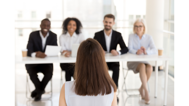 Female job candidate make good first impression on HR managers