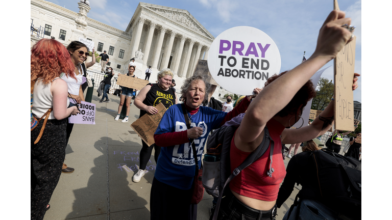 Leaked Report Indicates Supreme Court Set To Overturn Roe v. Wade