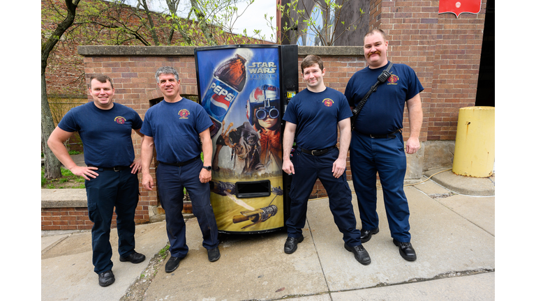 Pepsi Restocks Famed Pittsburgh Vending Machine For May The Fourth