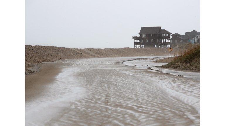 Hurricane Dorian Makes Its Way Up East Coast