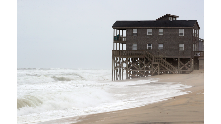 Hurricane Dorian Makes Its Way Up East Coast