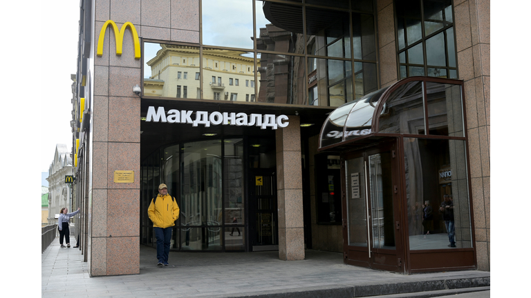 RUSSIA-UKRAINE-CONFLICT-ECONOMY-MCDONALD'S