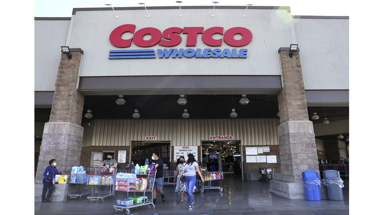 Costco Announces Raising Minimum Wage to $16 An Hour