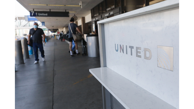 American And United Airlines To Furlough Over 32,000 Employees