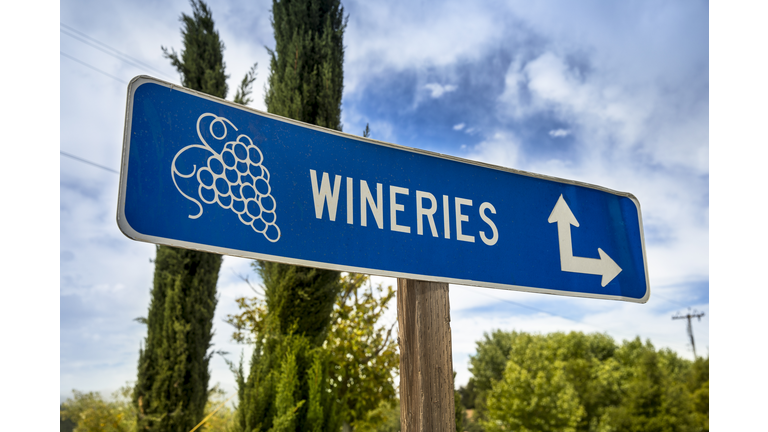 Wine region sign to wineries