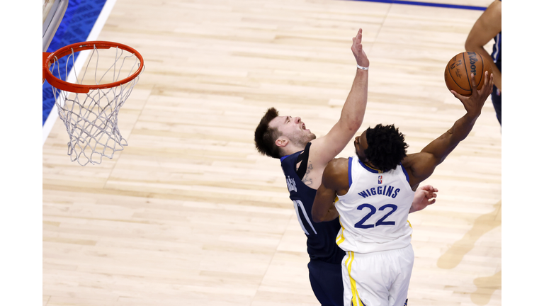 Golden State Warriors v Dallas Mavericks - Game Three