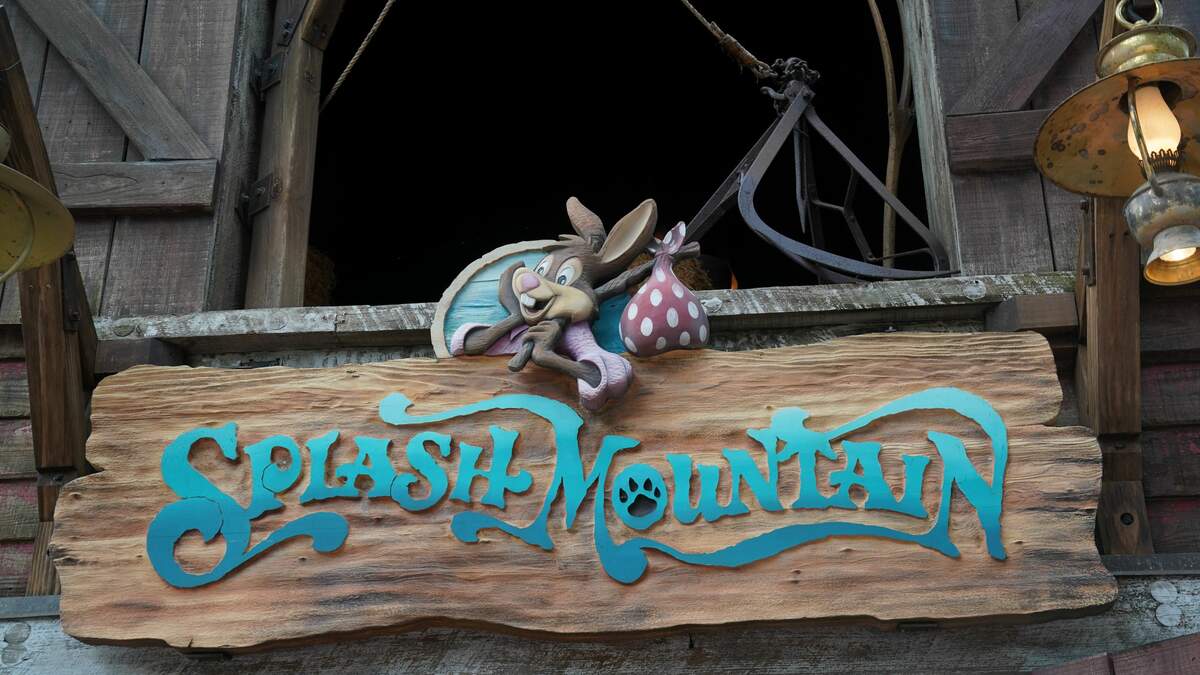 Disney's 'Princess And The Frog' Splash Mountain Revamp Coming In 2024