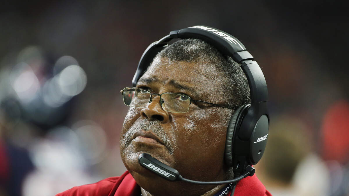 All About Football Coach Romeo Crennel's Wife Rosemary Crennel