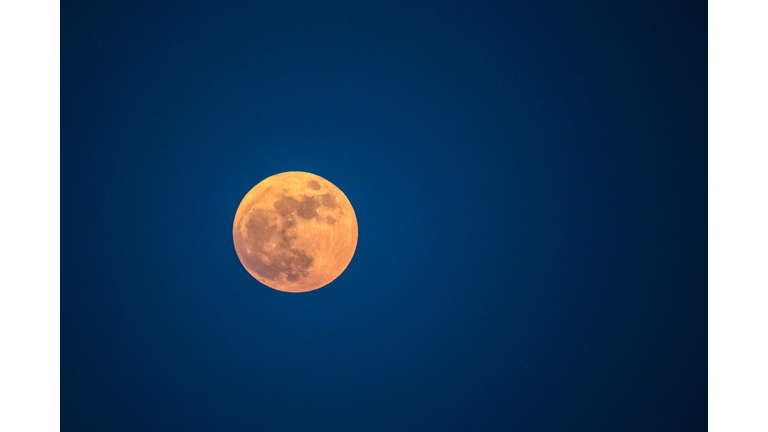 EGYPT-ASTRONOMY-MOON