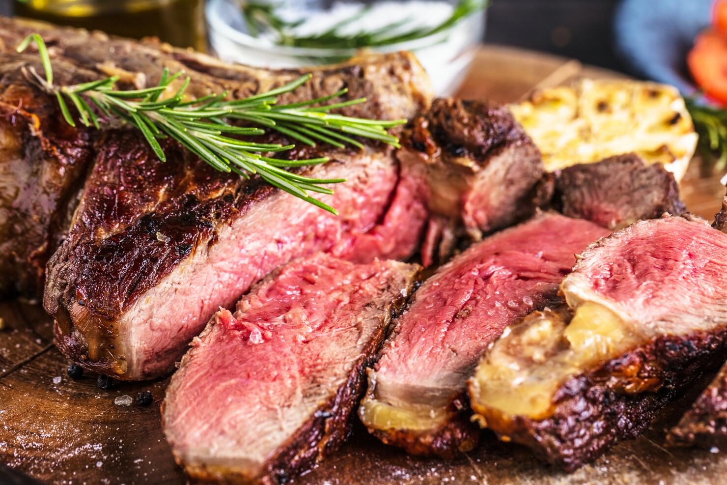 Barbecue Tomahawk Steak