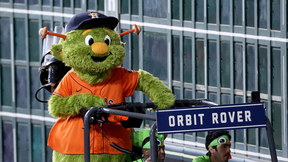 Astros Mascot Orbit Got A Brand New Van On Texas Metal, SUNNY 99.1