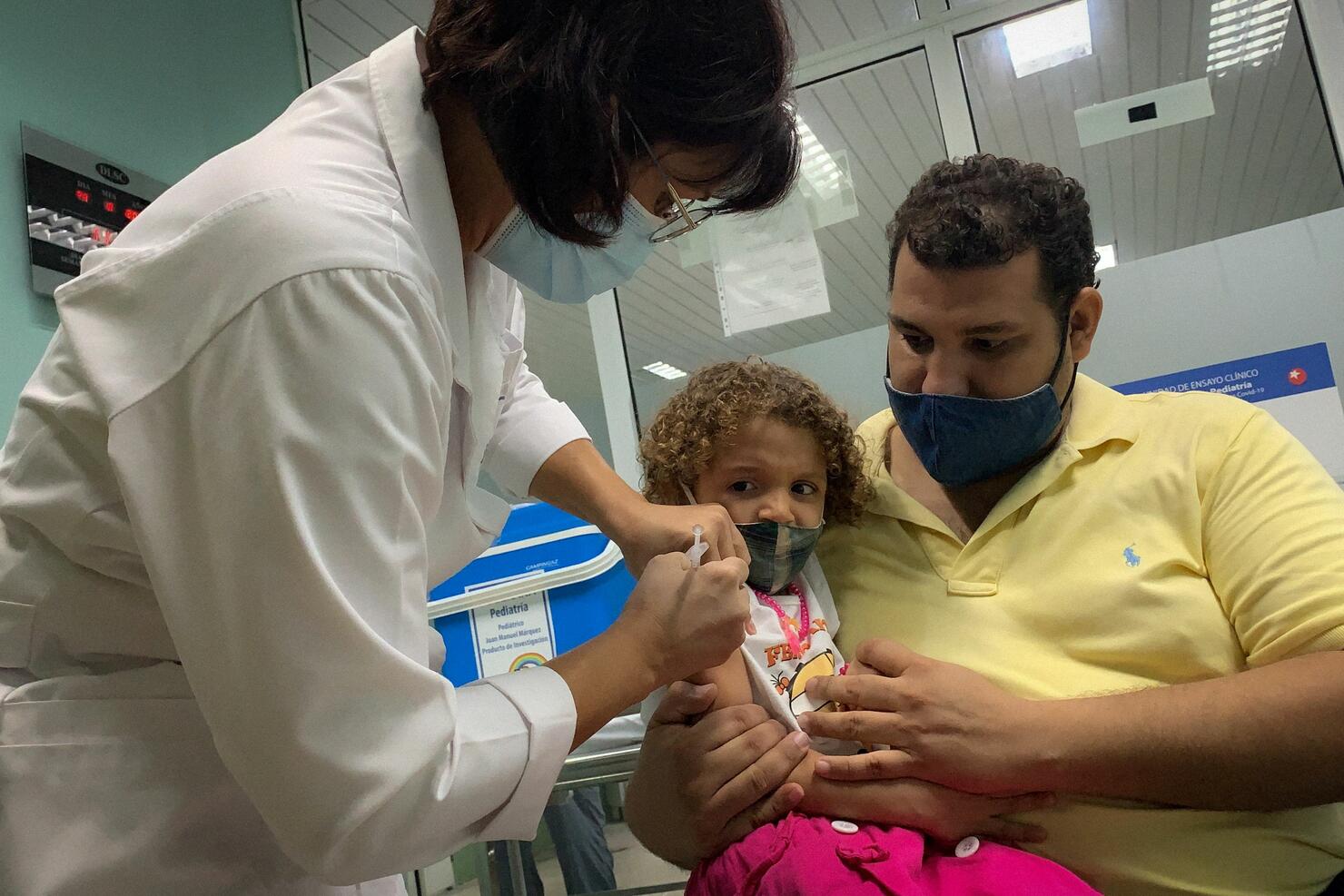 TOPSHOT-CUBA-HEALTH-VIRUS-VACCINE