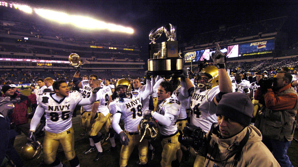 The Daily Knight: Remembering the Navy Game, and Moving on to East