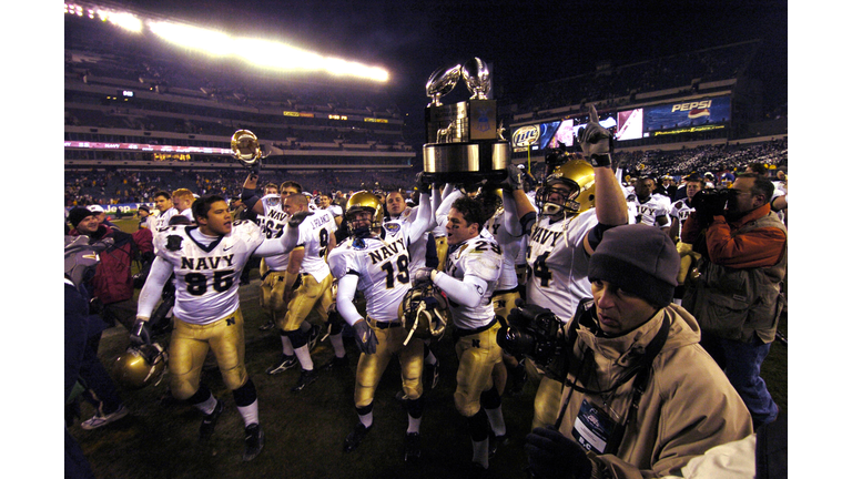 Navy Midshipmen v Army Black Knights