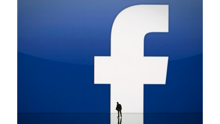 FRANCE-INTERNET-COMPANY-STOCKS-FACEBOOK