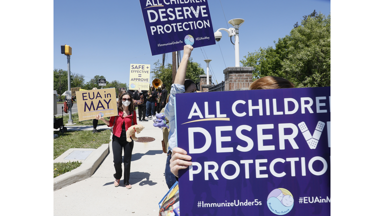 Parents Demand FDA Issue Emergency Authorization For COVID Vaccine For Under 5's In May