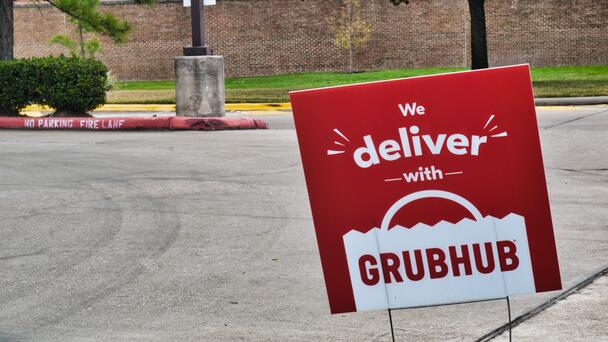 Stacey & Mike's Happy News: Grubhub Driver Delivers True Love