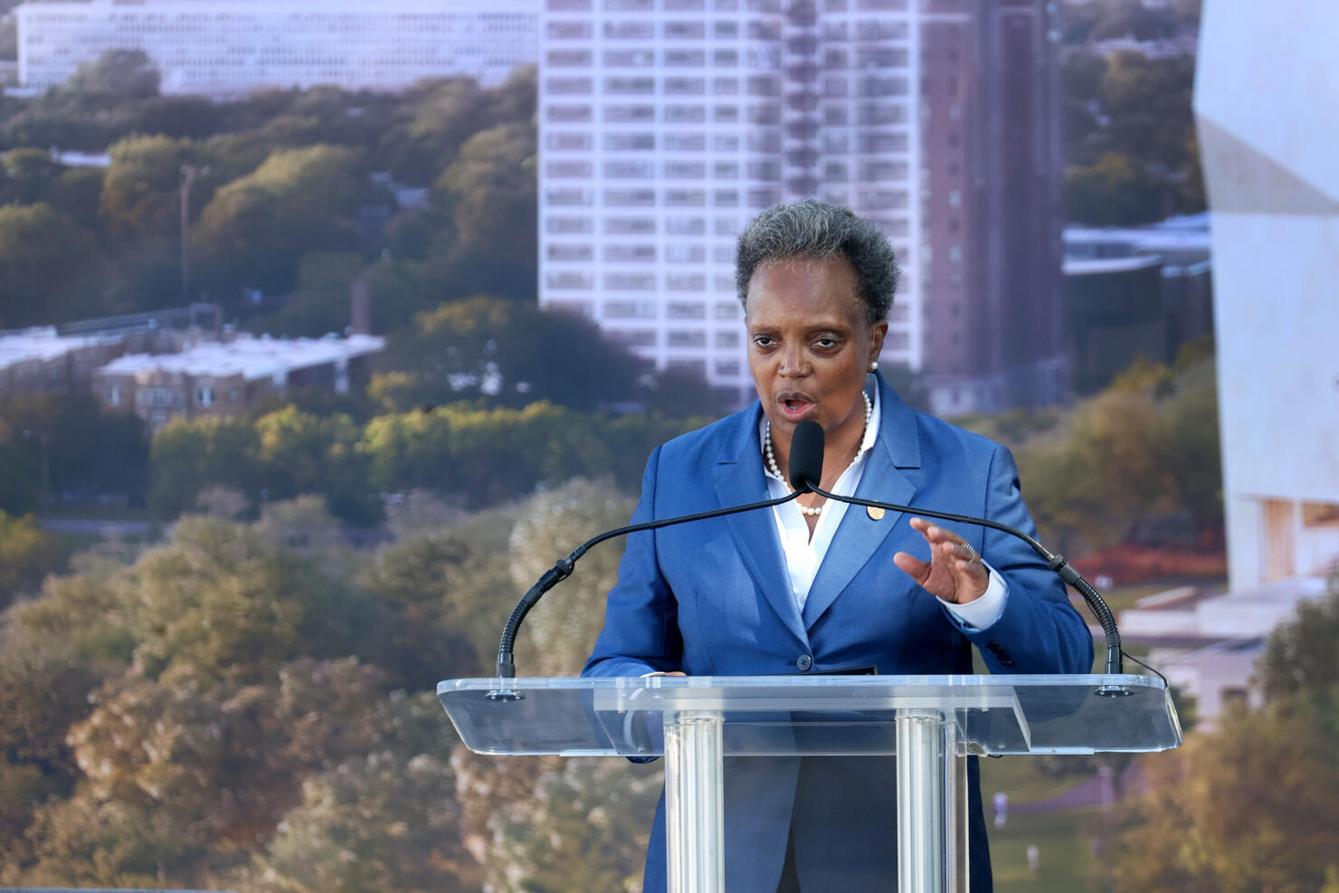 Obamas Break Ground On Long-Delayed Presidential Center In Chicago