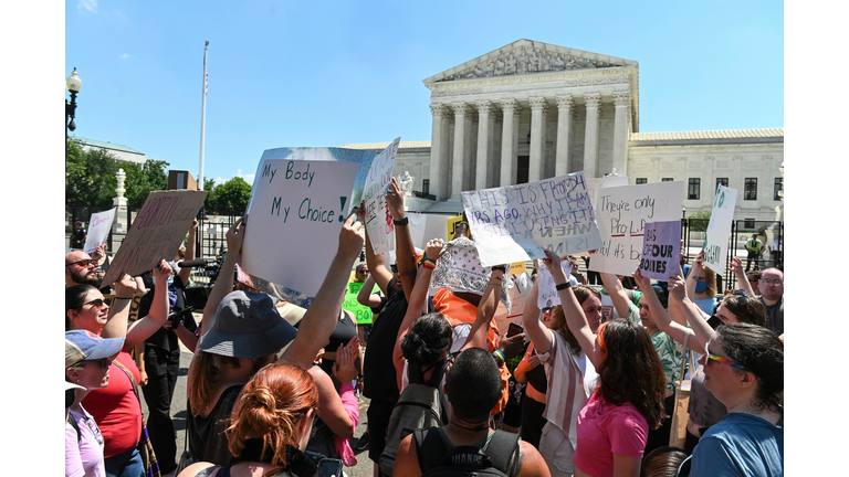 US-JUSTICE-COURT-ABORTION