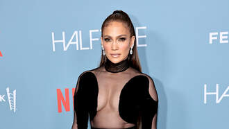 Jennifer Lopez - Hottest Fashion Moments 