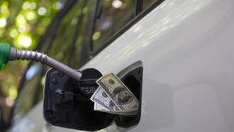 Thanksgiving Gas Prices Hit 5-Year Low as All 50 States See Declines