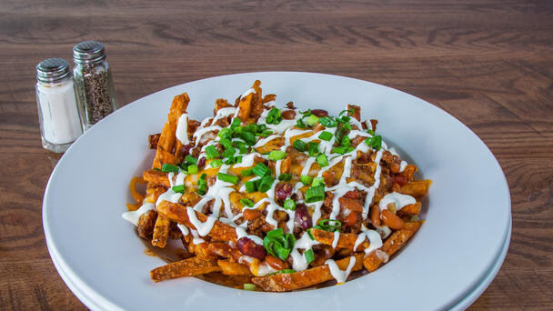 This Restaurant Serves The Best Loaded Fries In Wisconsin 