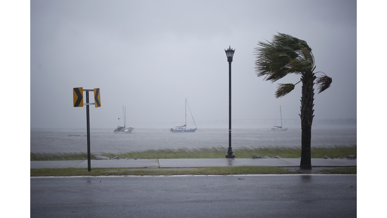 Hurricane Winds