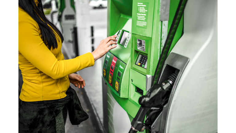 Contactless payment at a petrol station