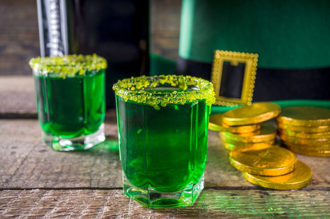 Good luck leprechaun shot cocktail