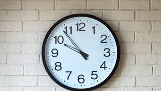 Clever Clock Hack to Help Get Kids Ready for School in the Morning