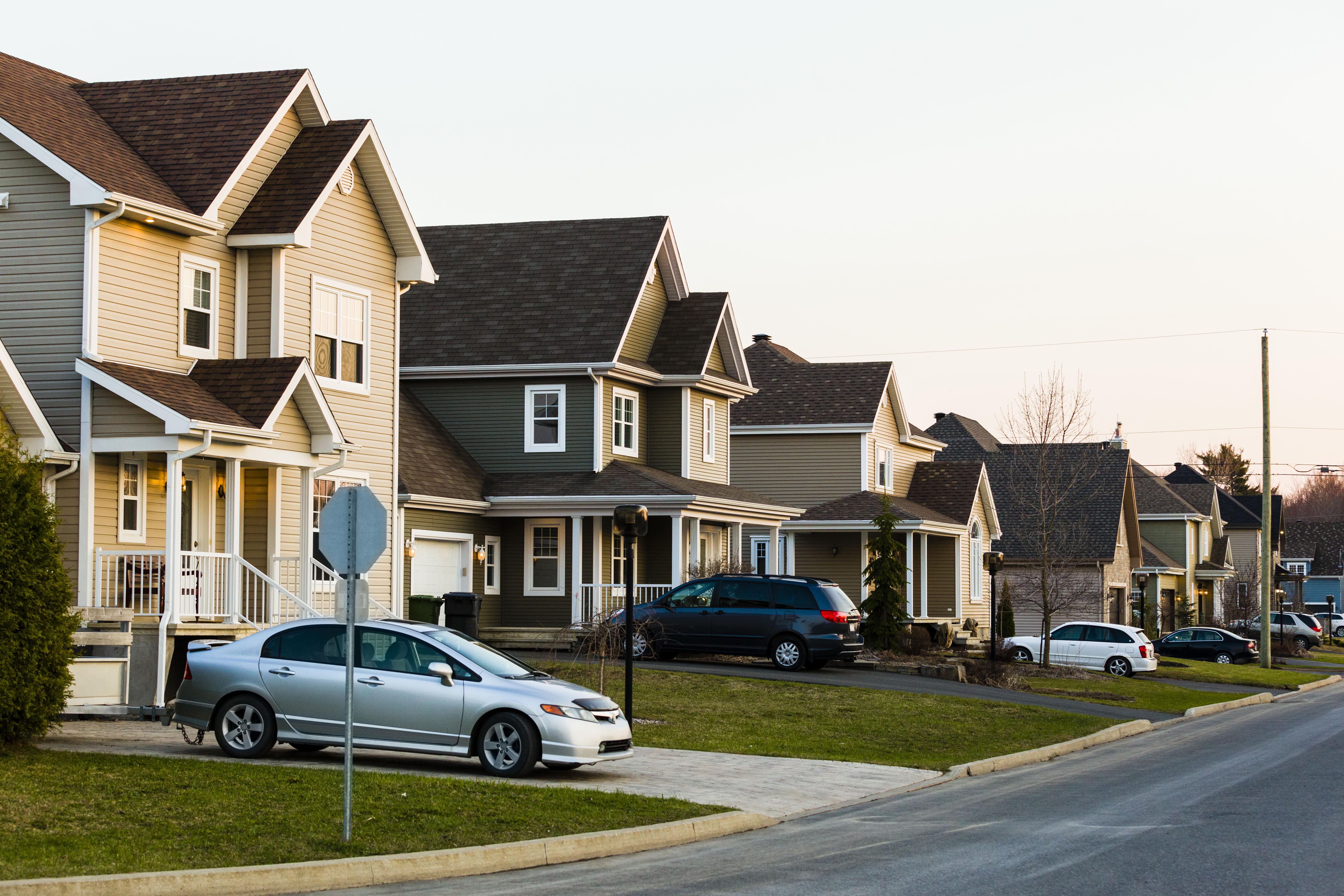 Us homes. Ванкувер пригород. Хьюстон Субурбия. Субурбия Калифорния. Хьюстон США пригород.