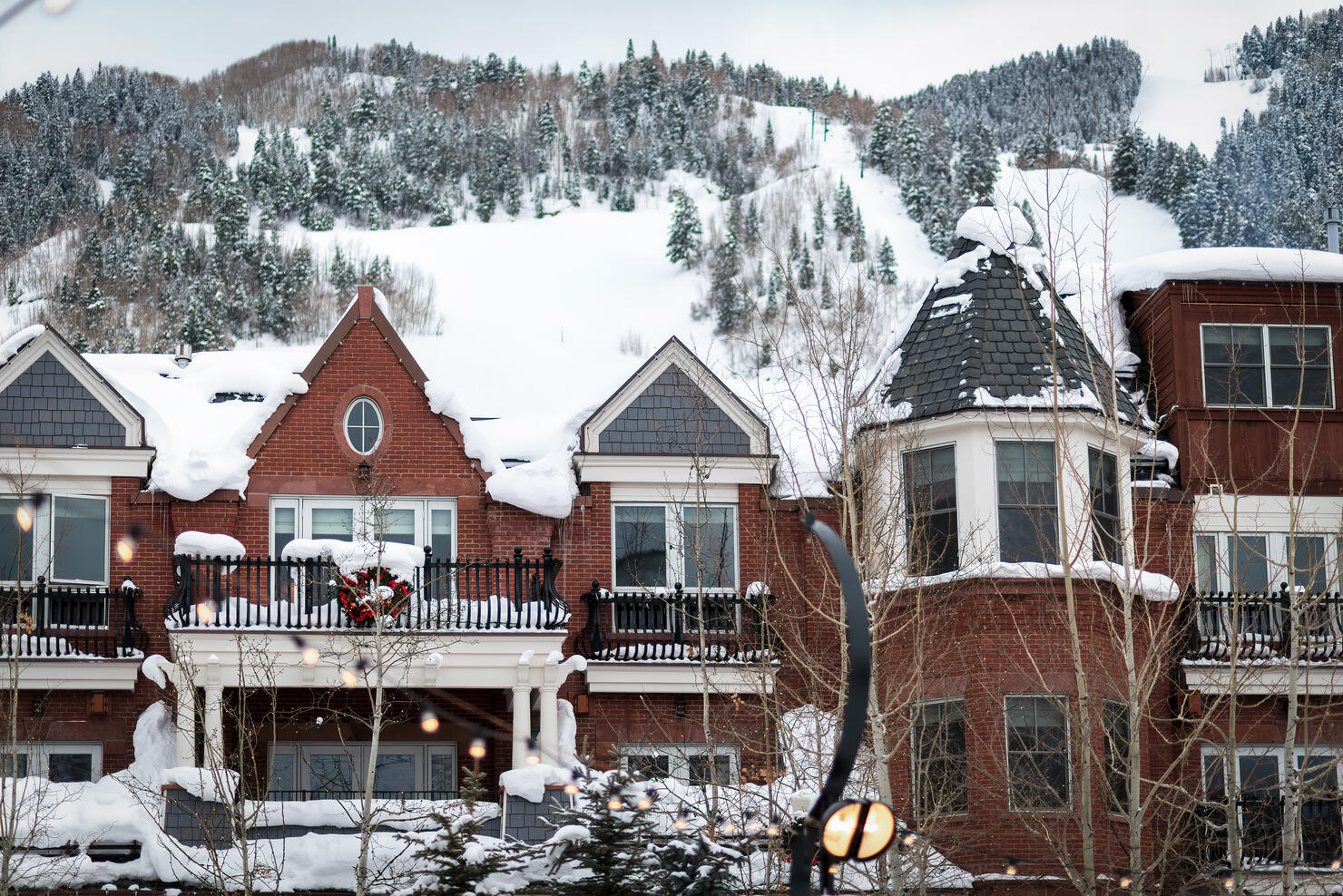 Over Aspen? Here Are Five Trending Ski Towns With a Little Less Sticker  Shock - Mansion Global