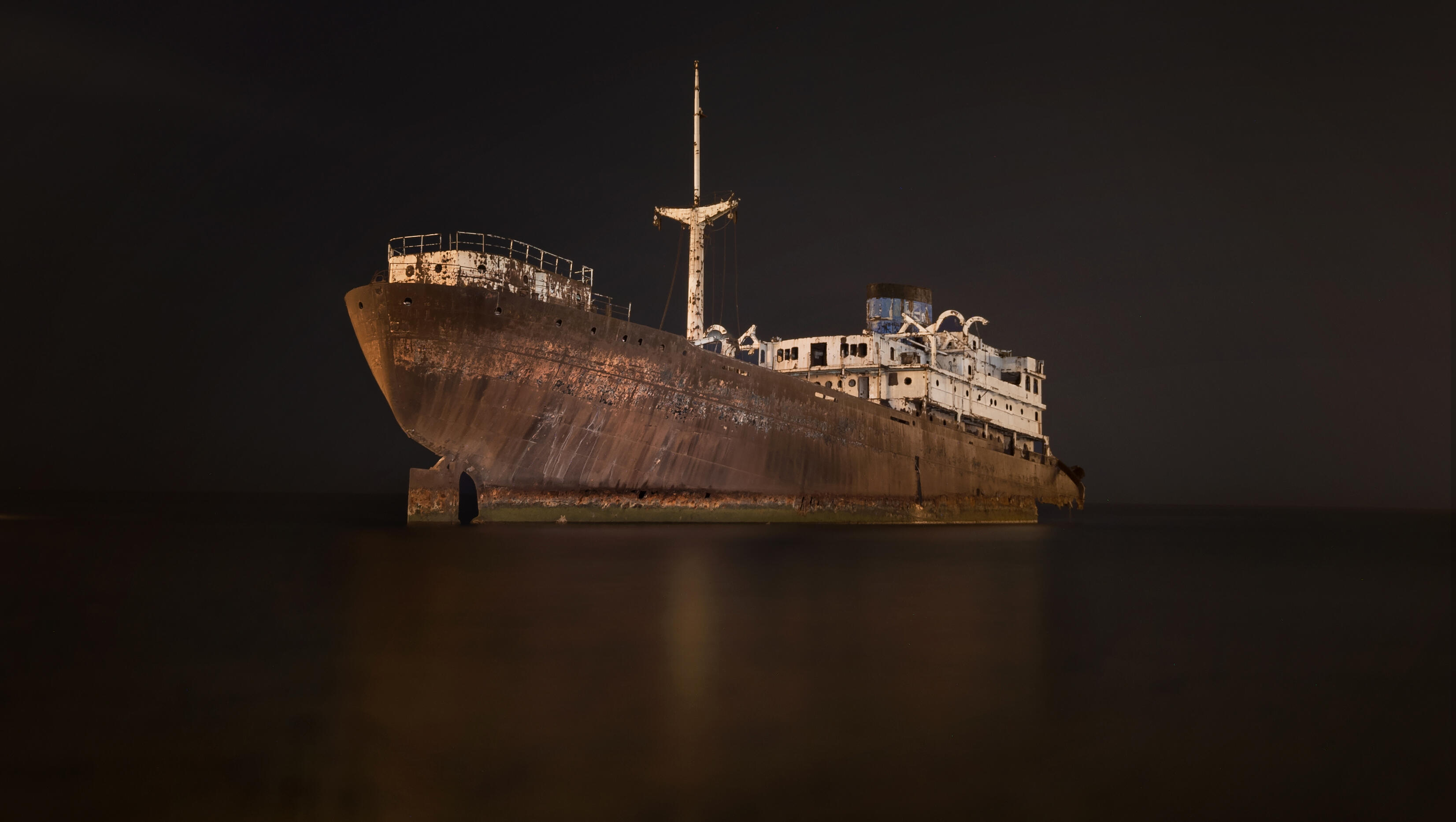 Edmund Fitzgerald Sinking / UFO Folklore & History