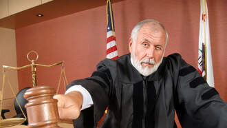 Video Shows Defendant Attacking Judge In Nevada Courtroom