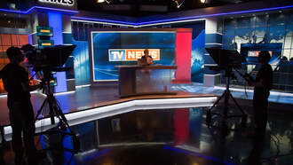 News Anchor Has "Beginnings of a Stroke" Live During Report