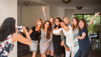 📸 Look Amazing in Every Holiday Pic—Here’s How