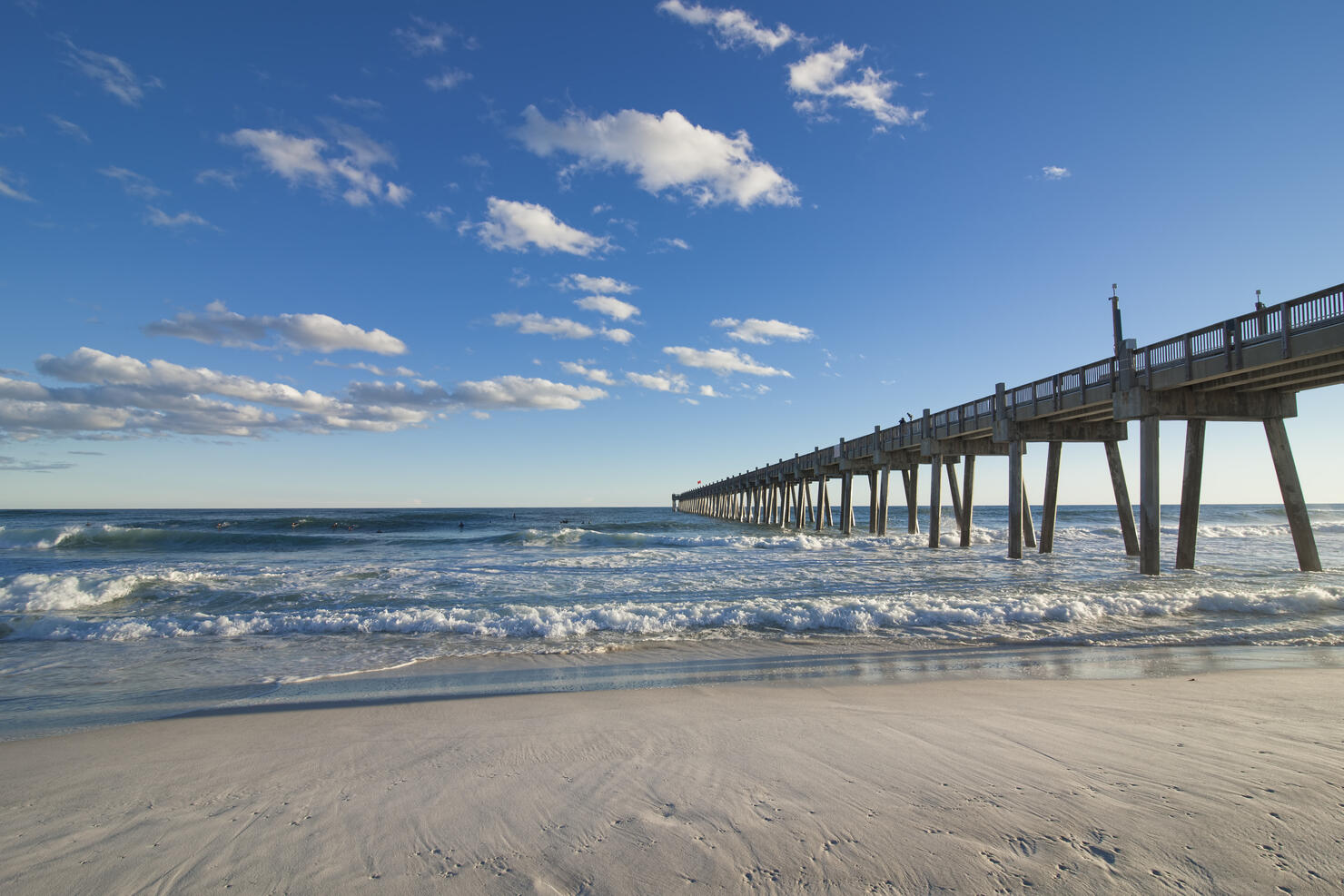 Waves hit Pensacola Pier