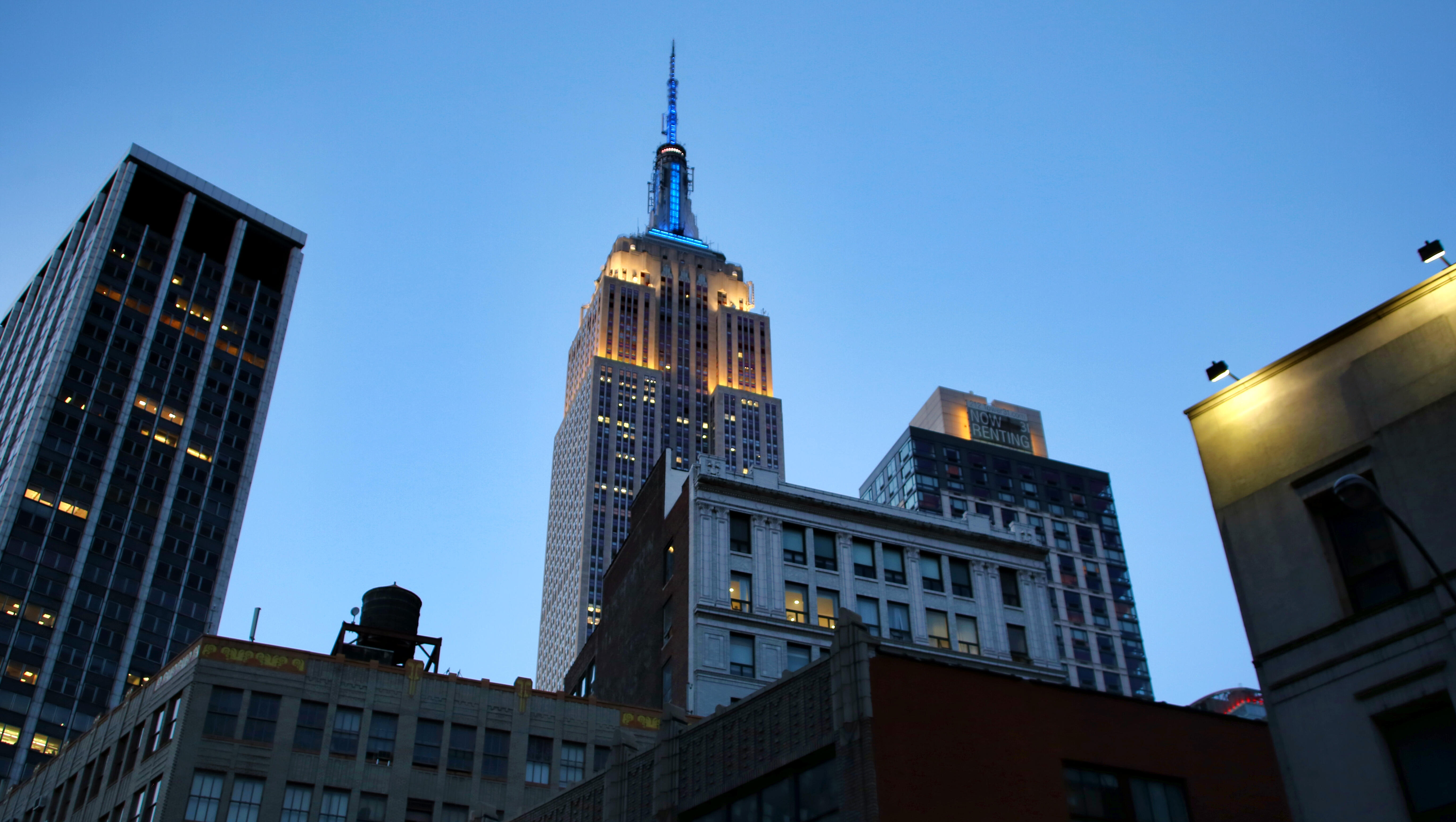 The Empire State Building Wishes Ariana Grande A Happy Birthday 