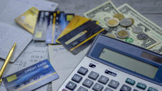 People React to the Time Fast Food Restaurants started taking Credit Cards