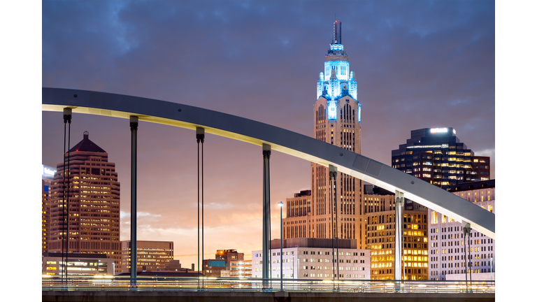 Sunrise, Main Street Bridge, Columbus, Ohio, America
