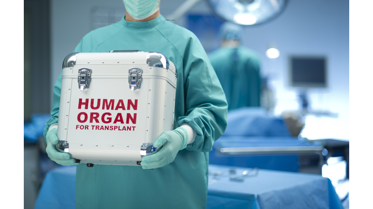 Surgeon with organ donation