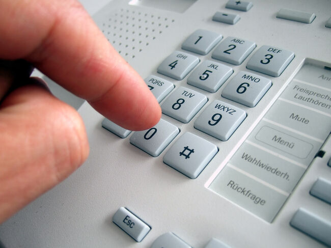 dialing telephone number