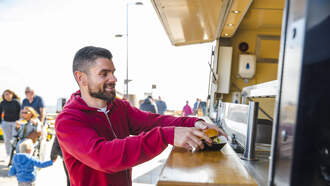 Daughter Saves Parents Food Truck With A Social Media Post 