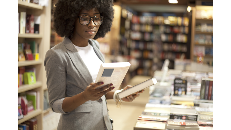 African women at bookstore