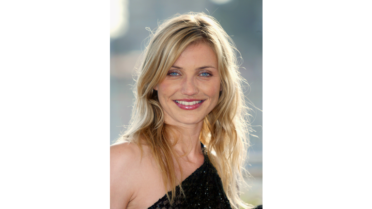 US actress Cameron Diaz poses for photographers du