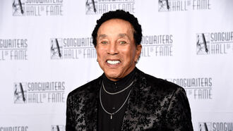Smokey Robinson In Studio / Healing & the Fifth Dimension