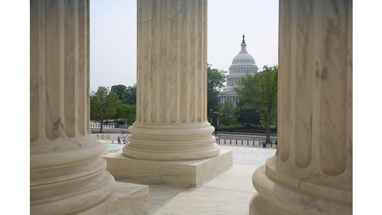 View of columns.